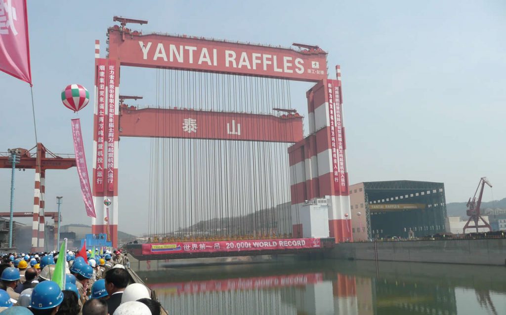The Taisun crane holds the heaviest crane lift world record